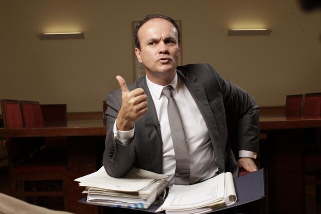 Parlamento nega ter recebido pedido para levantar imunidade a Paulo Campos