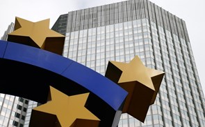 Escalada do euro é novo desafio para o BCE na retoma económica
