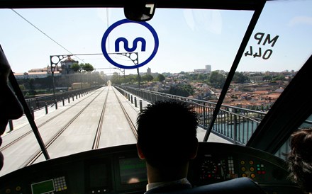 O novo concurso para o Metro do Porto só deverá estar concluído em Março de 2018. Até lá a Barraqueiro vai geri-lo.