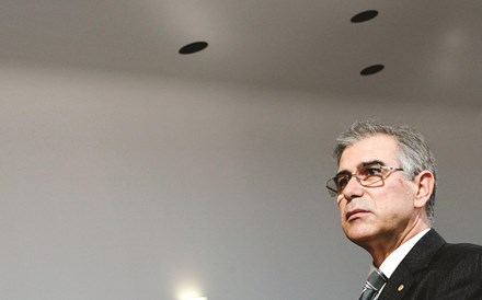 Ferreira de Oliveira justifica parte do corte do investimento com Petrobras