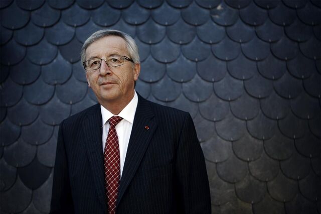 Juncker sob pressão pode abandonar Governo luxemburguês