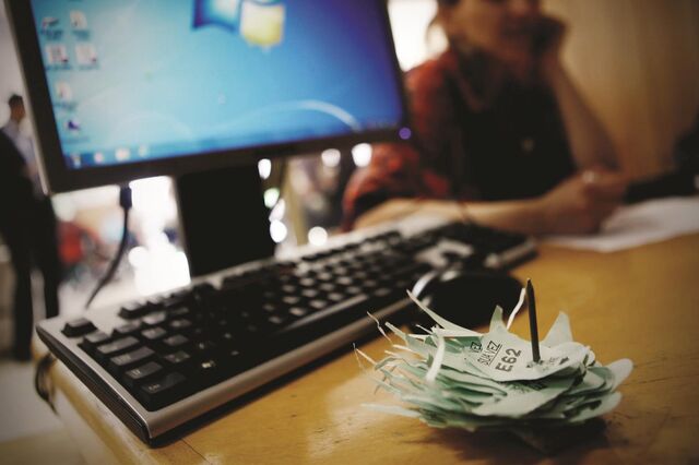 Desempregados aumentam pela terceira vez em quatro meses