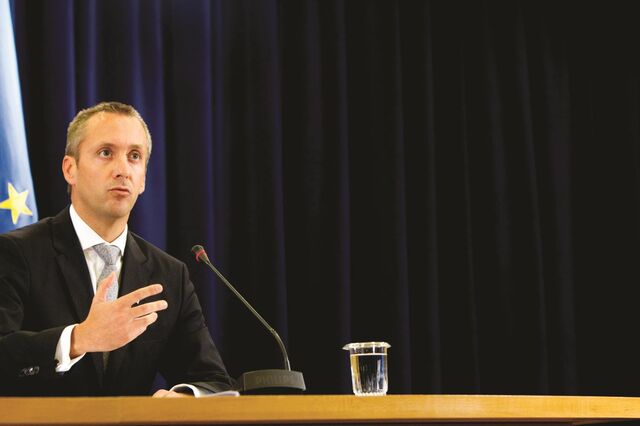 Novos donos dos CTT ficam a pagar pensões do Estado depois da privatização