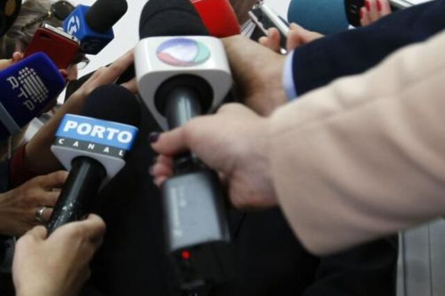 Governo tenta impedir suspensão das 40 horas 