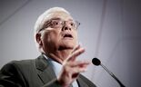 Freitas do Amaral aconselha trabalhadores da PT a interporem providência cautelar para impedir venda