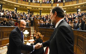 Mariano Rajoy recusa demitir-se