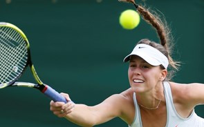 Michelle Brito vence Sharapova na segunda ronda de Wimbledon