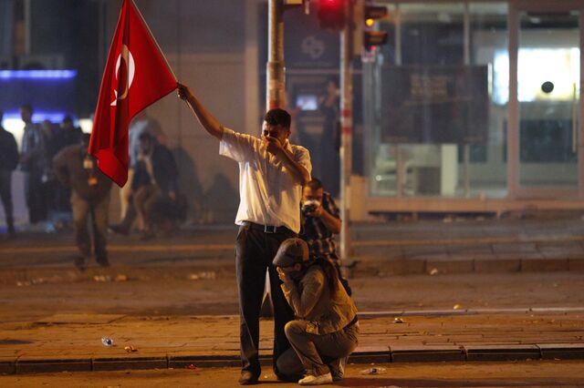 Presidente da Turquia apela à calma dos manifestantes