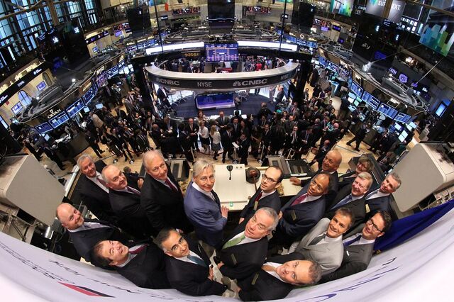Nasdaq foge às quedas em Wall Street