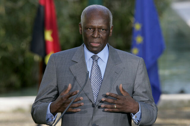 Eduardo dos Santos: “Os portugueses estão numa posição privilegiada”