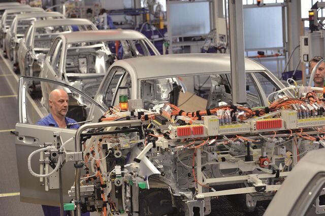 Volkswagen comemora produção do Golf 30.000.000