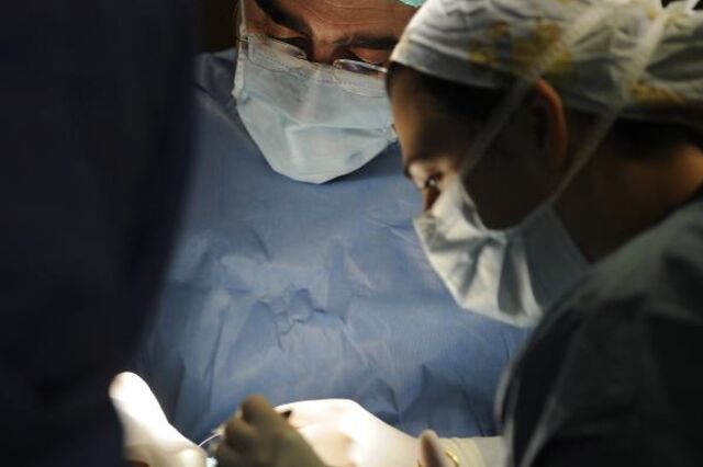 Estado contrata quase 400 médicos reformados 