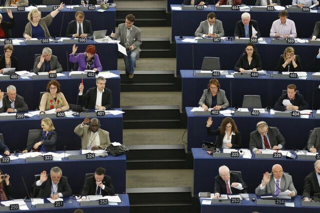 Parlamento Europeu pede que Londres active imediatamente saída da UE