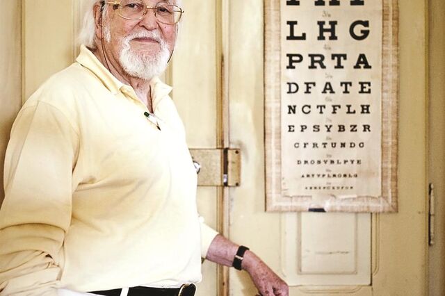 Mário Moura: De Sr. Doutor, passámos a ser o funcionário 