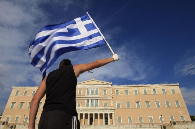 Alexis Tsipras reclama eleições antecipadas na Grécia. Governo considera pedido 'inconstitucional'