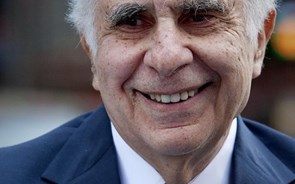 Carl Icahn defende que as acções da Apple deveriam valer quase o dobro