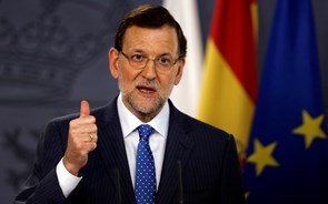 Rajoy quer 'cooperar' com futuro Governo da Catalunha mas 'dentro da lei'