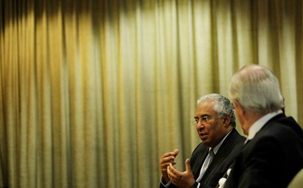 António Costa: “Prioridade neste momento é renegociar o memorando”