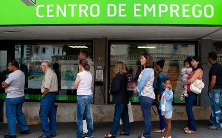 Taxa de desemprego atinge 11% em Agosto