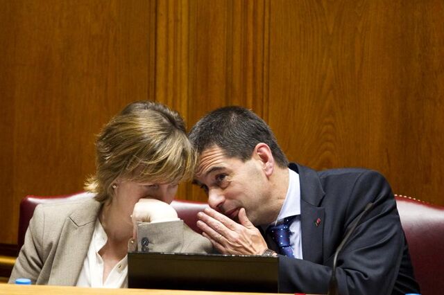 Vítor Gaspar sai, austeridade fica 