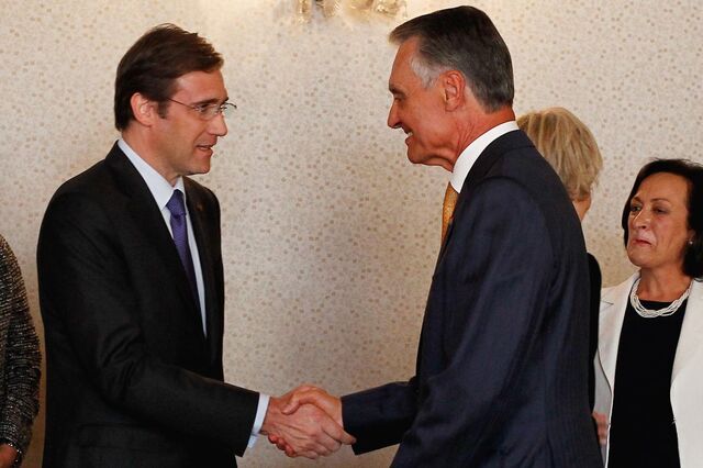 Cavaco aceita Governo remodelado com Pires de Lima, Rui Machete e Jorge Moreira da Silva