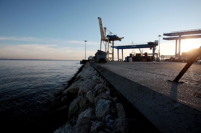 Porto de Lisboa avança com despedimento colectivo