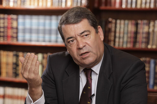 Marinho e Pinto: 'Primeiro-ministro tem direito de criticar TC'