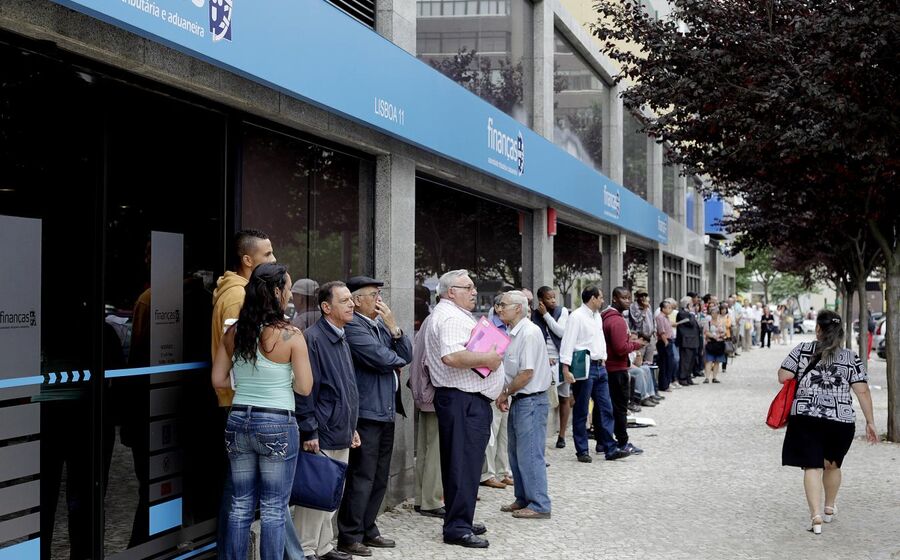 finanças fisco fila