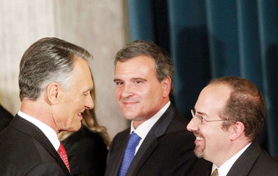 1. Tomada de posse | Álvaro Santos Pereira foi empossado pelo Presidente da República a 21 de Junho de 2011.