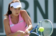 8 - Agnieszka Radwanska (ténis); 
Total: 7.4 milhões de dólares; 
Prize-money: 4.9 milhões de dólares; 
Contratos publicitários: 2.5 milhões de dólares 