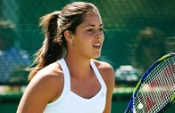 9 - Ana Ivanovic (ténis); 
Total: 7 milhões de dólares; 
Prize-money: 1 milhão de dólares; 
Contratos publicitários: 6 milhões de dólares 