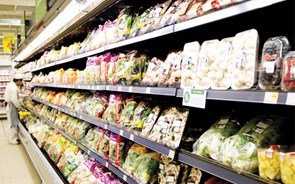 DECO desiste de leilão com os supermercados e avança para negociação directa