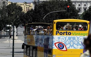 Taxa turística no Porto vai pagar dez novos carros para a PSP