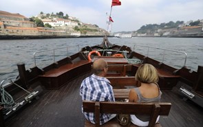 O Porto mudou, mas quem vem continua a atravessar o rio 