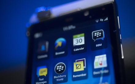 BlackBerry considera abandonar produção de telemóveis