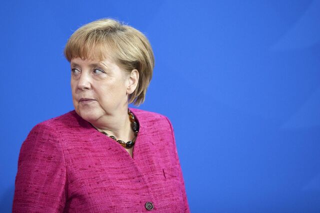 Governo alemão aberto a audição de Snowden sobre escutas a Merkel  