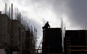 Construções novas caem quase 40% no segundo trimestre