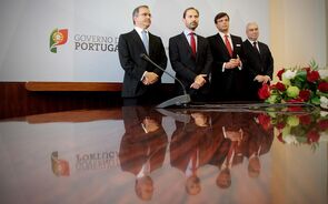 Tomada de posse autoridade da  concorrência