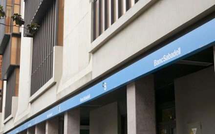 Bancos espanhóis perdem para dar crédito