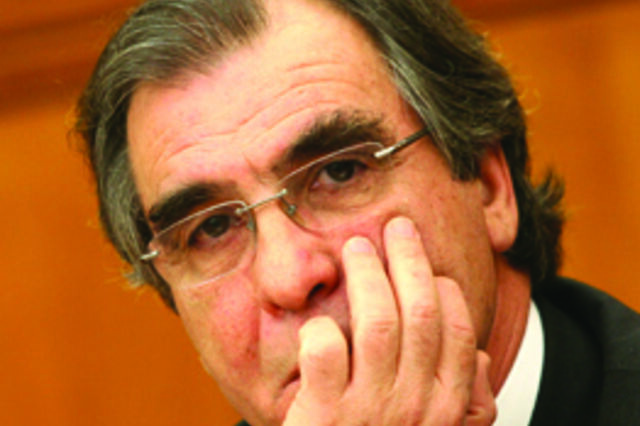 PJ impedida de investigar Dias Loureiro