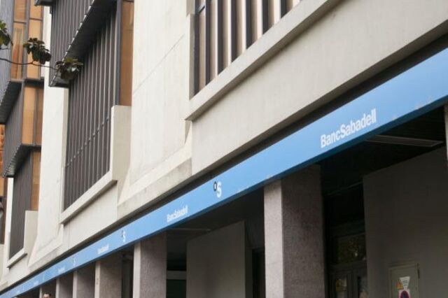 Banco Sabadell aumentou lucros em 50% em 2014