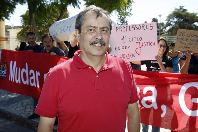 Professores e Governo voltam às negociações já com greve no horizonte