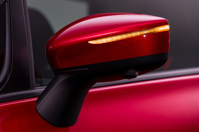 Nissan Note - Novo 'design' e mais tecnologia 