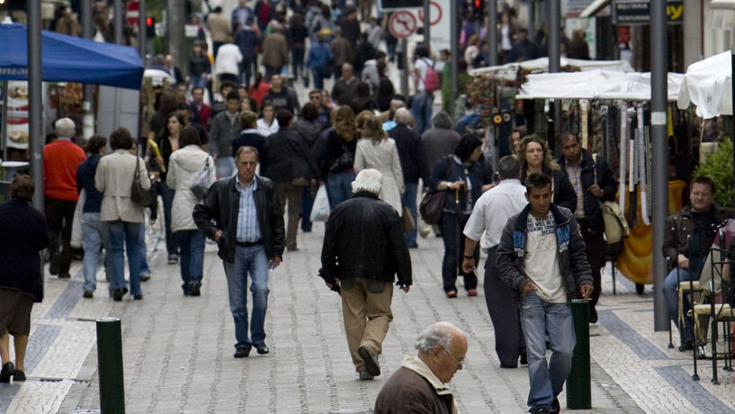 Economia cresce ao ritmo mais rápido em dez anos