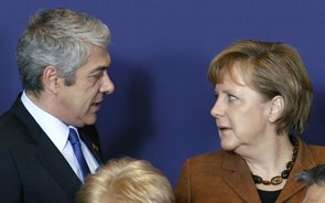 Sócrates considera declaração de Merkel sobre licenciados 'absolutamente surpreendente'