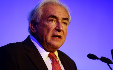 Dominique Strauss-Kahn angaria 2 mil milhões de dólares para criar 'hedge fund'