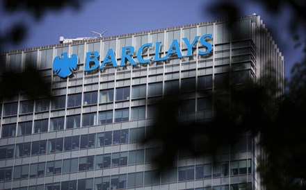 Barclays suspende três funcionários da unidade de negociação cambial