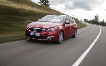 Peugeot 308: Muita ambição e tecnologia