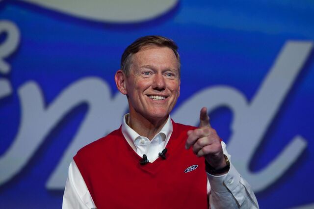 Microsoft pensa em nº1 da Ford para CEO