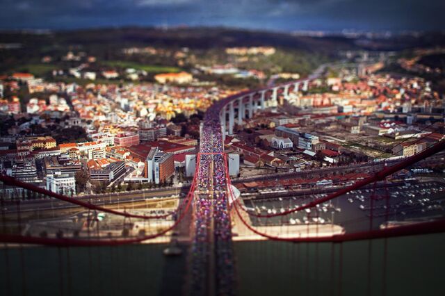 CGTP rejeita alertas e avança com marcha na ponte 25 de Abril 